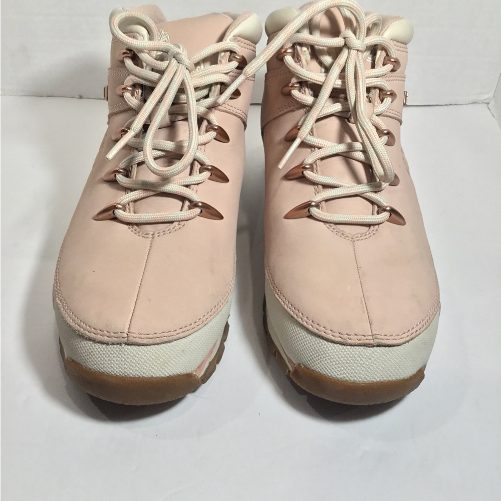 TIMBERLANDS BOOTS
